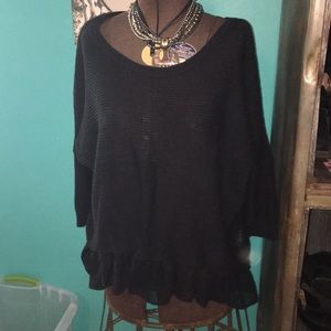 🍀American Eagle Outfitters black tunic sweater